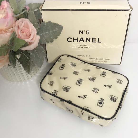 CHANEL Handbags - Chanel Vintage Travel Toiletry Bag with Box